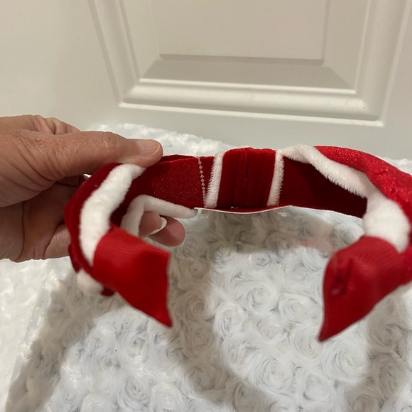 🎄🎄Capelli Ladies Christmas/Holiday Red & White Knotted Headband - Picture 3 of 9